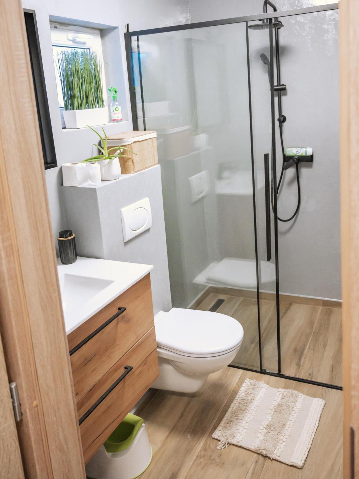 Atelier Smutna Lägenhet Ostrava Exteriör bild